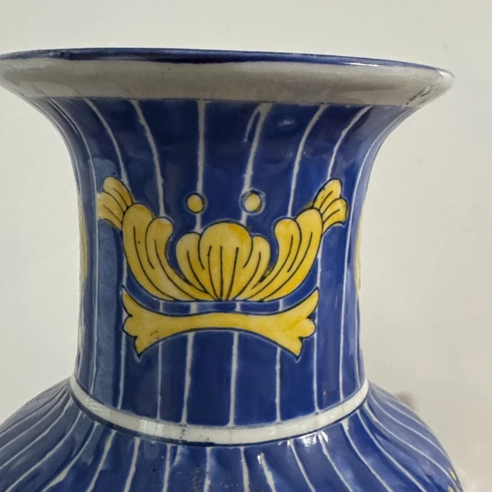 Vintage Chinese Porcelain hand Painted Enamel Fruit Basket. Chinoiserie Blue 12”